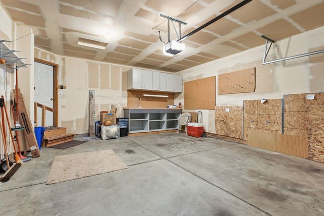 5202 N Hutton View Ln, Spokane, WA 99212