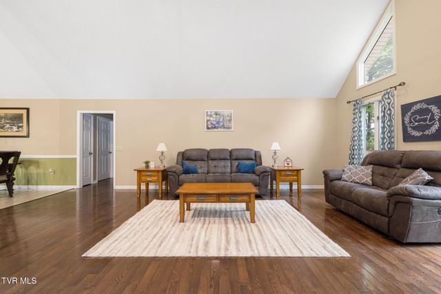 406 Gustavis Court, Kingsport, TN 37664
