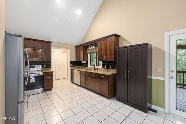 406 Gustavis Court, Kingsport, TN 37664