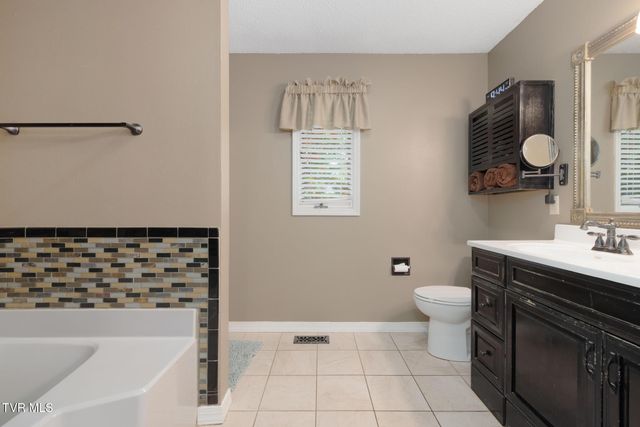 406 Gustavis Court, Kingsport, TN 37664