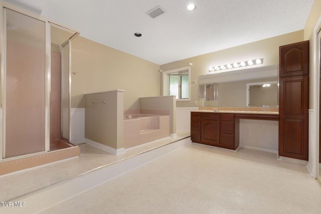 406 Gustavis Court, Kingsport, TN 37664