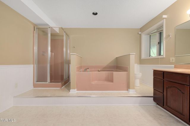406 Gustavis Court, Kingsport, TN 37664