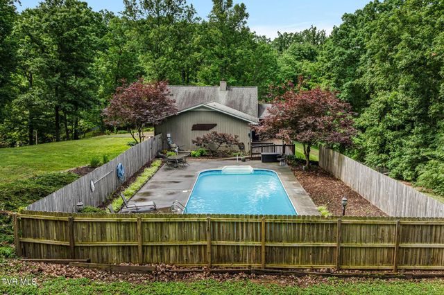 406 Gustavis Court, Kingsport, TN 37664