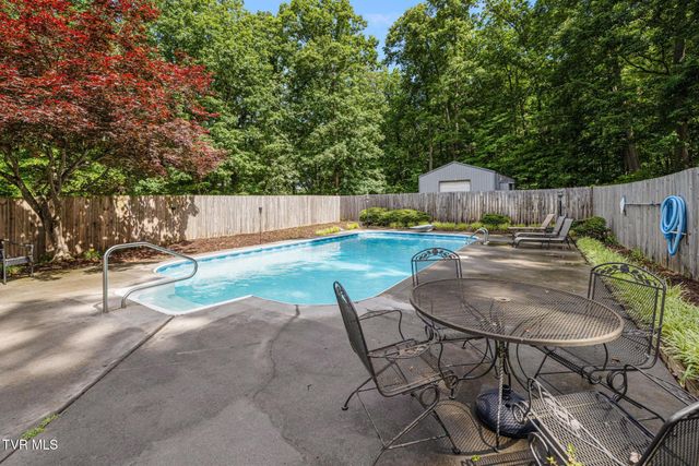 406 Gustavis Court, Kingsport, TN 37664