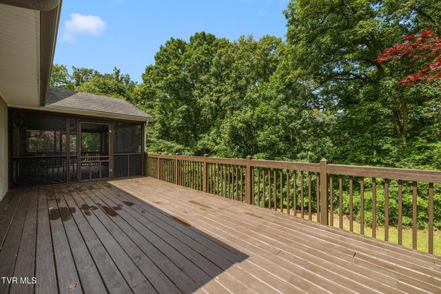 406 Gustavis Court, Kingsport, TN 37664
