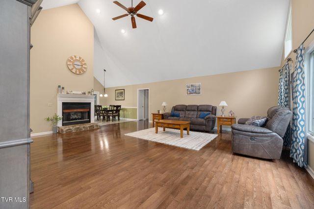 406 Gustavis Court, Kingsport, TN 37664