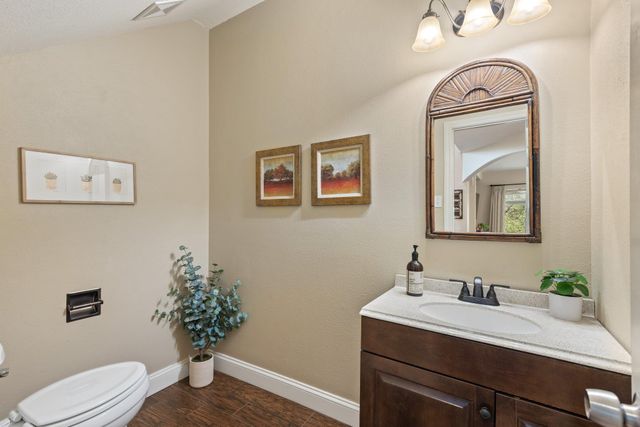 507 Saddlehorn DR, Dripping Springs, TX 78620