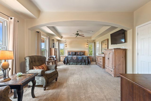 507 Saddlehorn DR, Dripping Springs, TX 78620