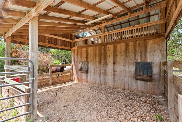 507 Saddlehorn DR, Dripping Springs, TX 78620