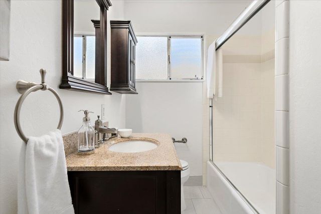 219 Longridge Road, Los Gatos, CA 95032