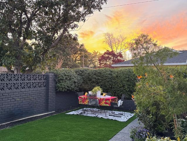 219 Longridge Road, Los Gatos, CA 95032