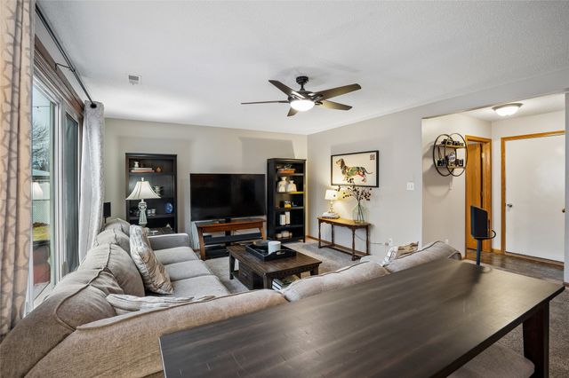 2118 NW School Street, Ankeny, IA 50023