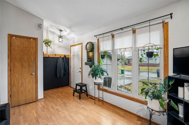 2118 NW School Street, Ankeny, IA 50023