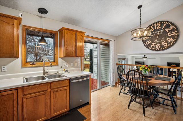 2118 NW School Street, Ankeny, IA 50023