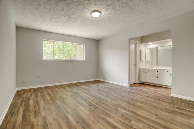 6919 Silver Star Drive, Houston, TX 77086