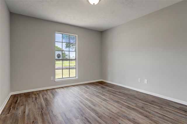 6919 Silver Star Drive, Houston, TX 77086