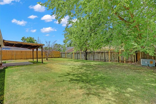 6919 Silver Star Drive, Houston, TX 77086