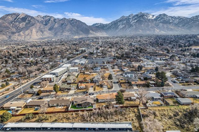 6993 S 1620 E, Cottonwood Heights, UT 84121