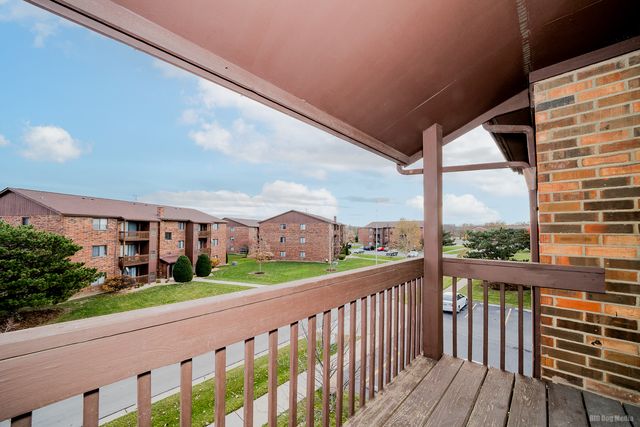 15712 PEGGY Lane 6, Oak Forest, IL 60452