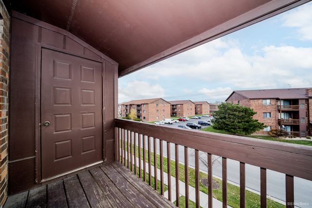 15712 PEGGY Lane 6, Oak Forest, IL 60452