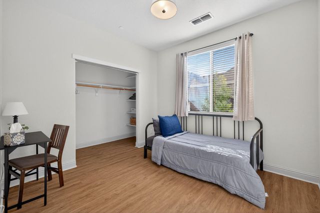 3137 Quincy Ave, Roseville, CA 95747