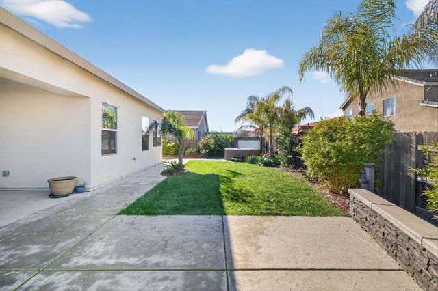 3137 Quincy Ave, Roseville, CA 95747