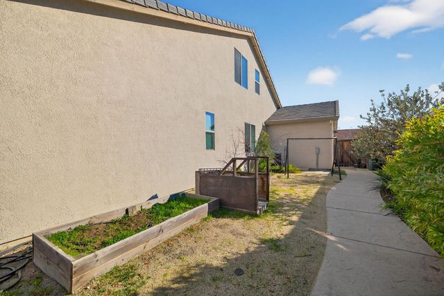 3137 Quincy Ave, Roseville, CA 95747