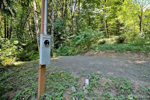 2461 W Deegan Road W, Shelton, WA 98584