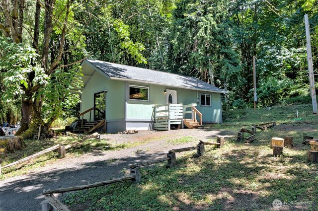 2461 W Deegan Road W, Shelton, WA 98584