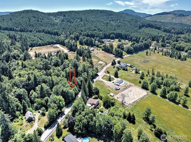 2461 W Deegan Road W, Shelton, WA 98584