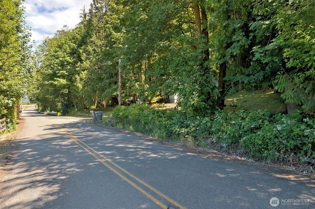 2461 W Deegan Road W, Shelton, WA 98584
