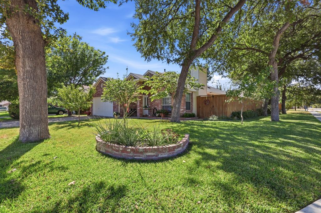 873 Hope Lane, Irving, TX 75061 — photo 3