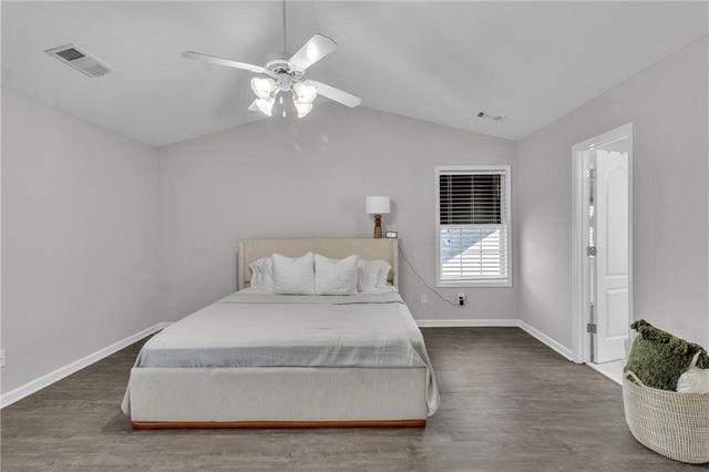 3888 Moos creek, Loganville, GA 30052