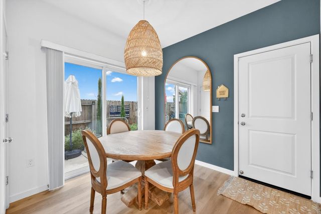 5400 Molino Cir, Roseville, CA 95747