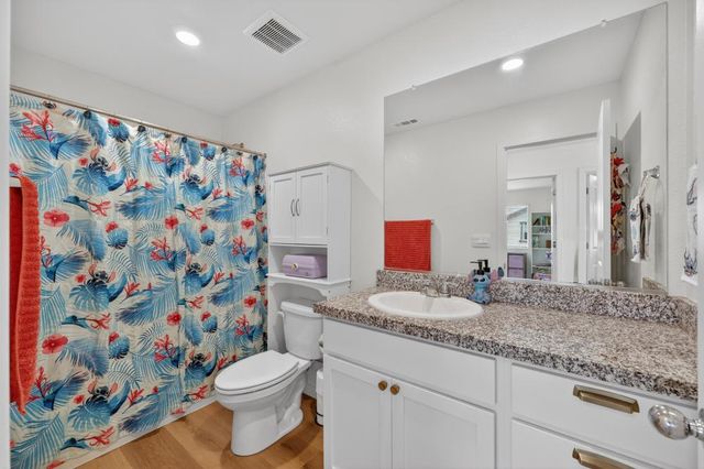 5400 Molino Cir, Roseville, CA 95747