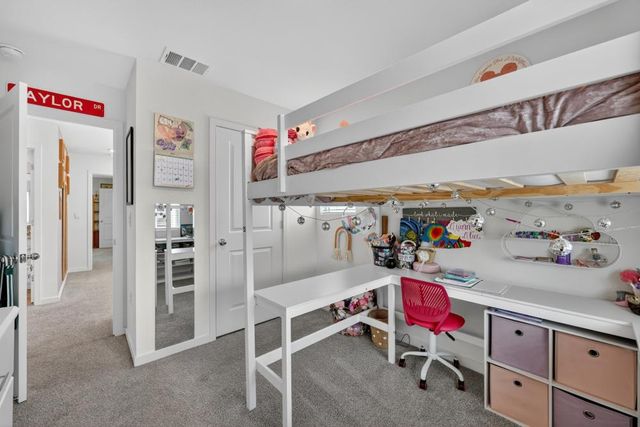5400 Molino Cir, Roseville, CA 95747