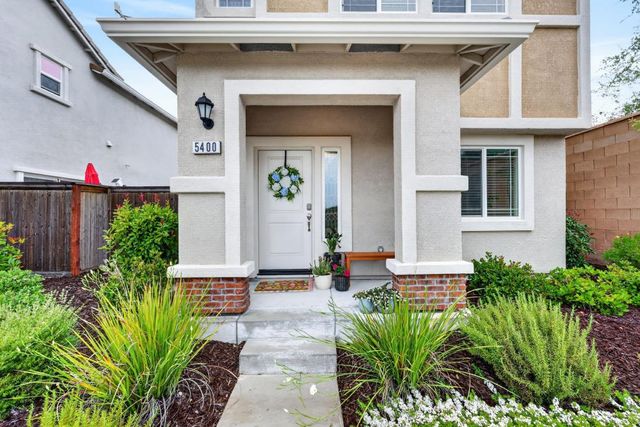 5400 Molino Cir, Roseville, CA 95747