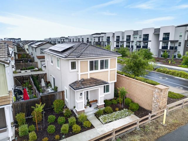 5400 Molino Cir, Roseville, CA 95747