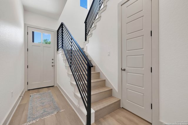 5142 Kelwood St Unit 102, San Antonio, TX 78250