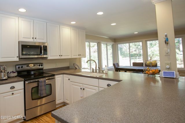 209 Selkirk Trail, Southern Pines, NC 28387