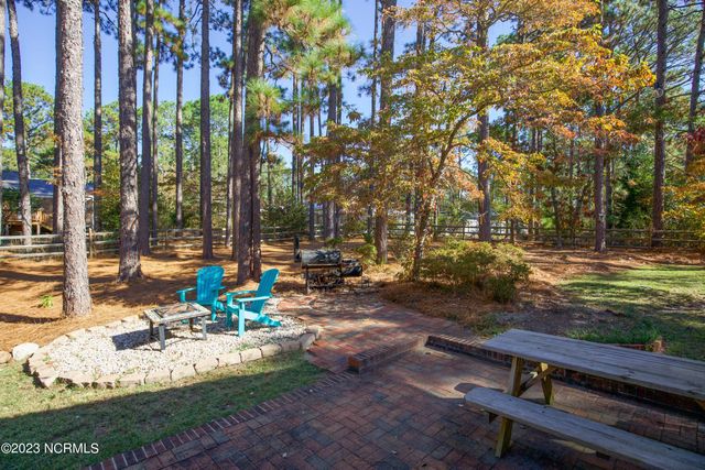 209 Selkirk Trail, Southern Pines, NC 28387