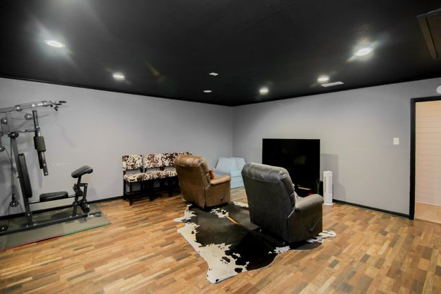 3311 Lockhaven Dr., Kilgore, TX 75672