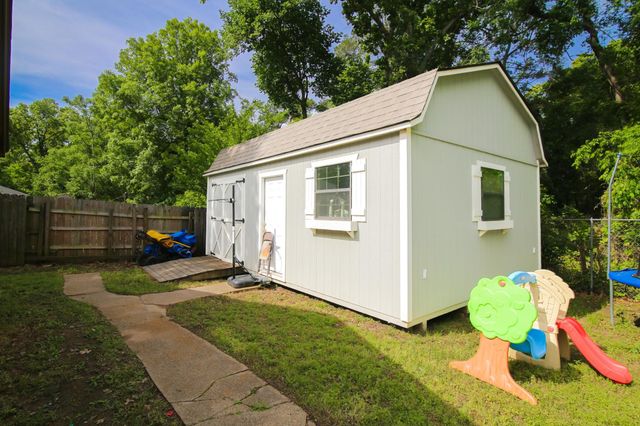 3311 Lockhaven Dr., Kilgore, TX 75672
