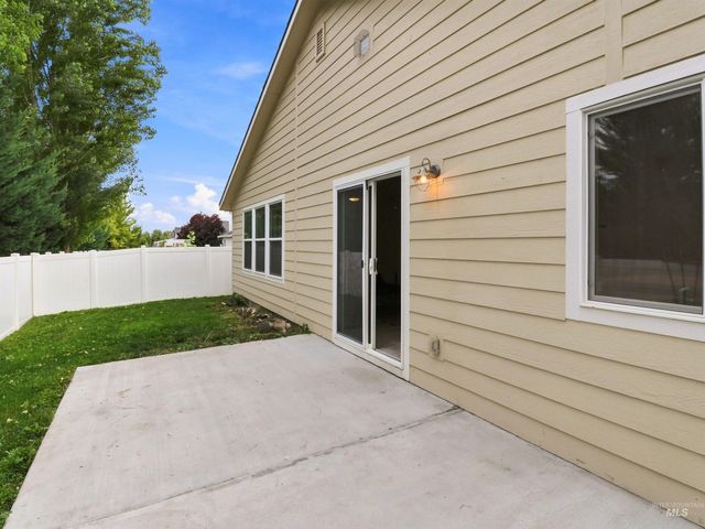 1679 W Sahara Dr., Kuna, ID 83634