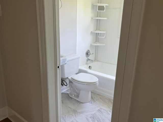 9 N CANNON AVENUE N, Sylacauga, AL 35150