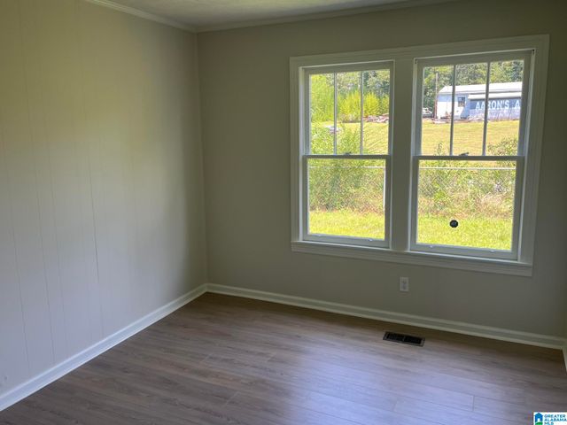 9 N CANNON AVENUE N, Sylacauga, AL 35150