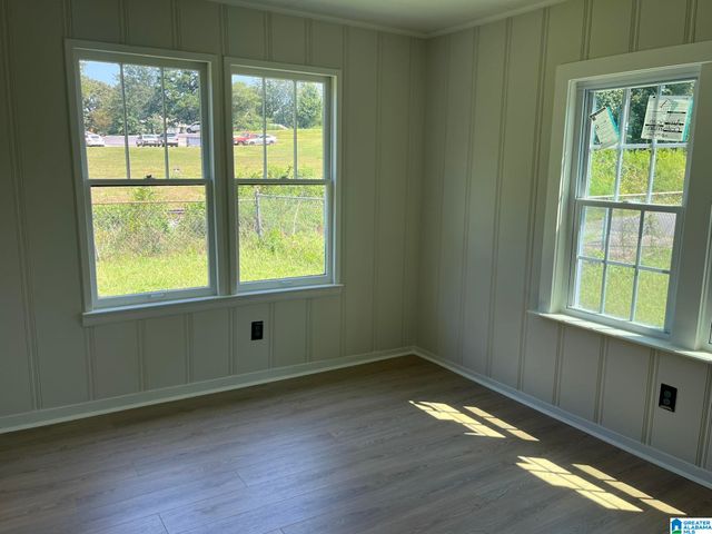 9 N CANNON AVENUE N, Sylacauga, AL 35150