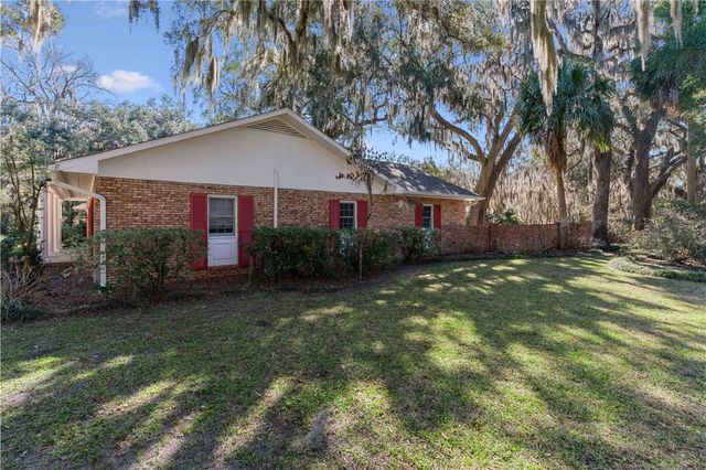 109 King Cotton Road, Brunswick, GA 31525