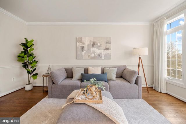 6489 SHARON KAY CT, Alexandria, VA 22310