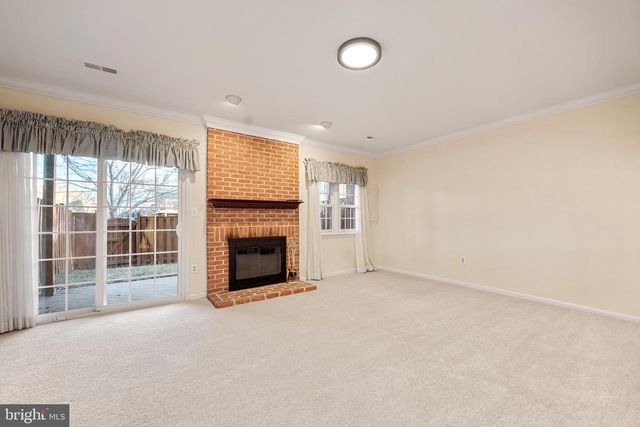 6489 SHARON KAY CT, Alexandria, VA 22310